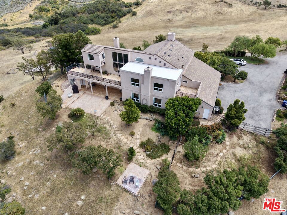 10827 Pacific View Drive