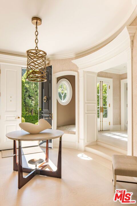 Properties 4 2401 Bowmont Drive