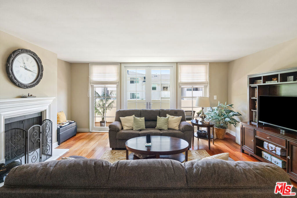 1430 Colby Avenue 102