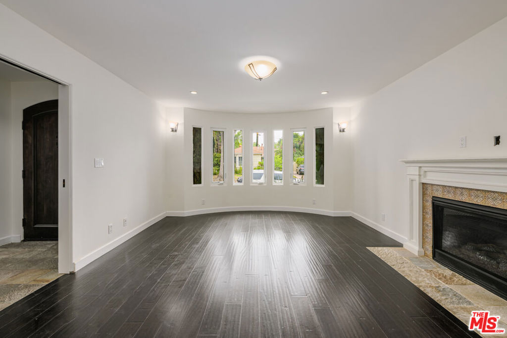 2627 Castle Heights Place