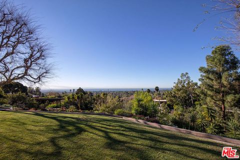765 N Tigertail Road Los Angeles CA 90049