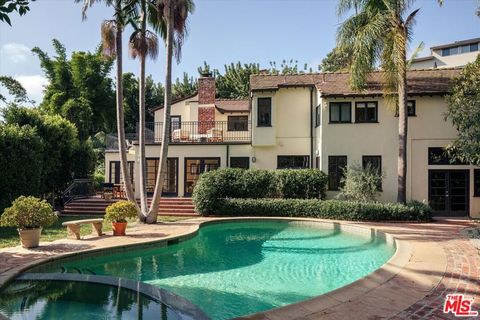 7064 La Presa Drive Los Angeles CA 90068