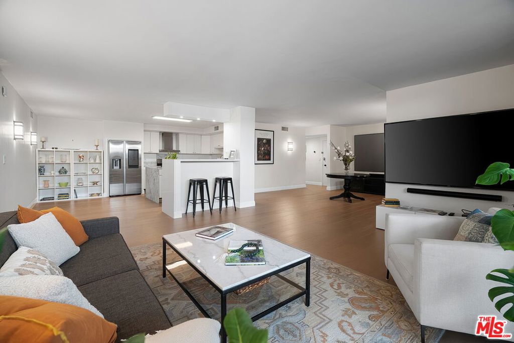 9950 Durant Drive 504