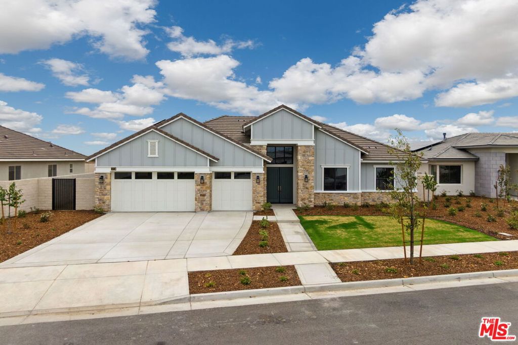 3711 Pathway Court