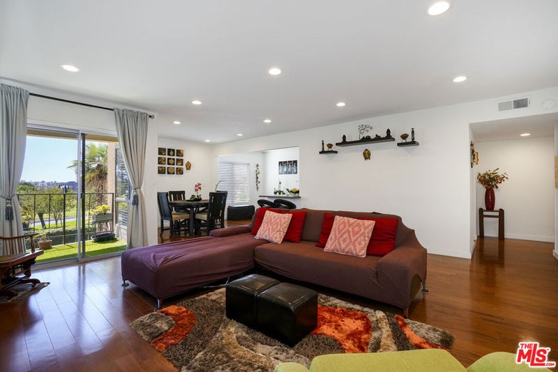 5845 Doverwood Drive 213