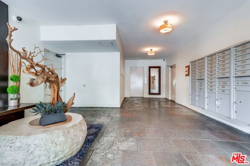 1351 N Orange Drive 212