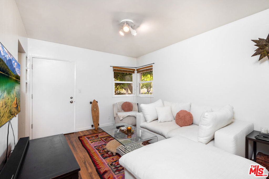 13013 Venice Boulevard