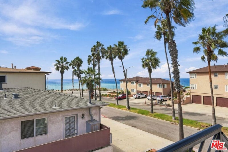 106 Vista Del Mar