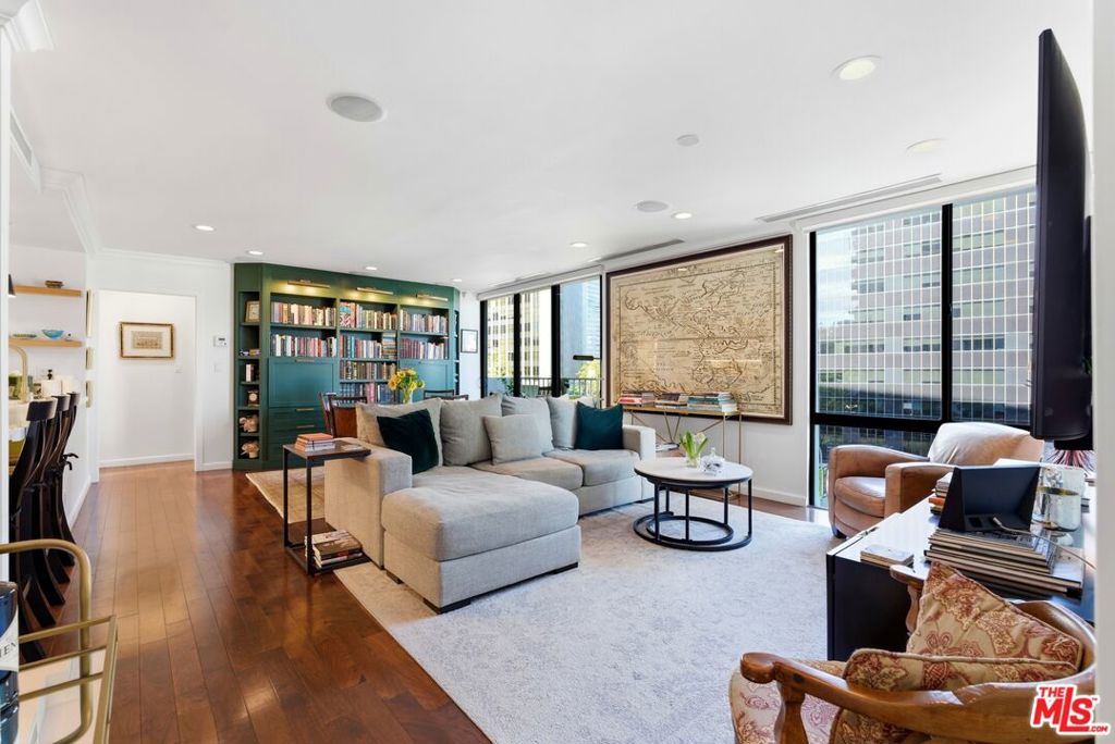 2160 Century Parkway 411