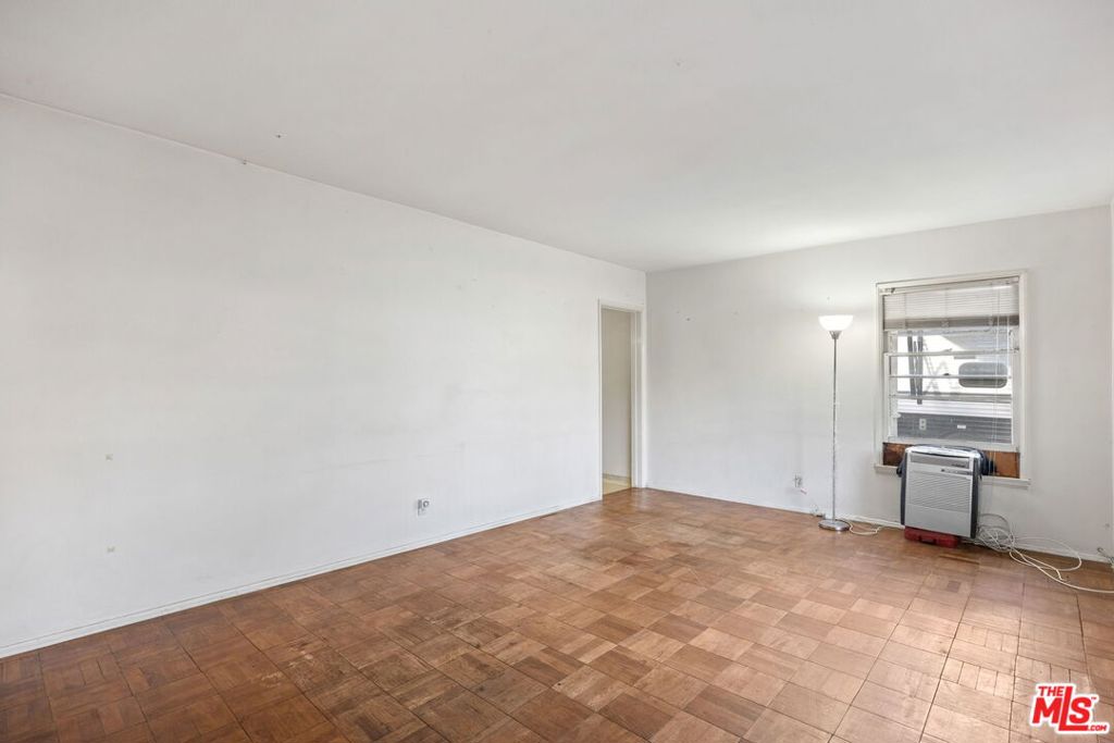 5147 Garden Grove Avenue