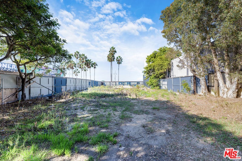 723 Ocean Front Walk