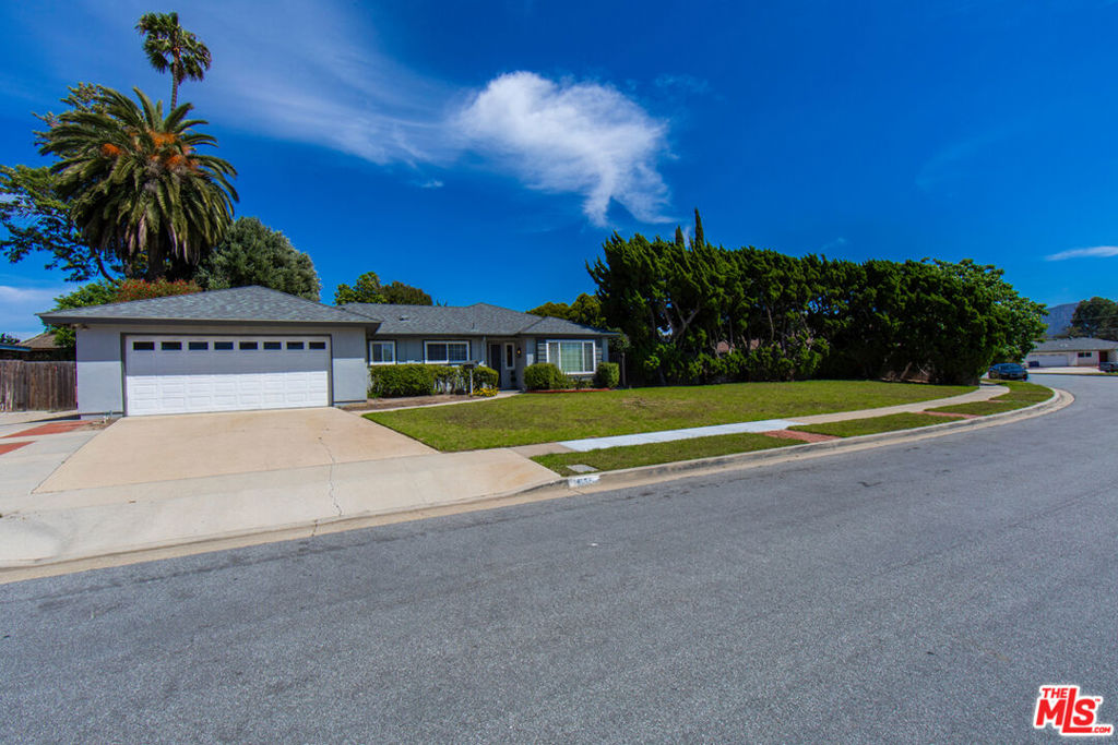 1956 Leven Avenue