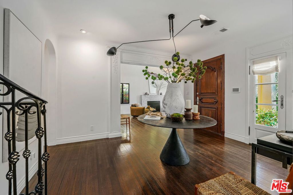 343 S Bundy Drive