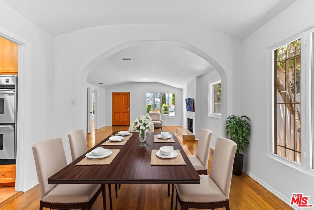 Properties 3 2148 Veteran Avenue