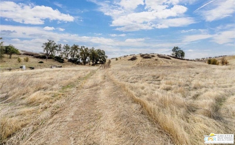 17315 Rancho Tehama Road