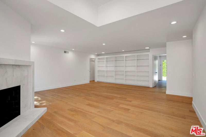 9141 Leander Place
