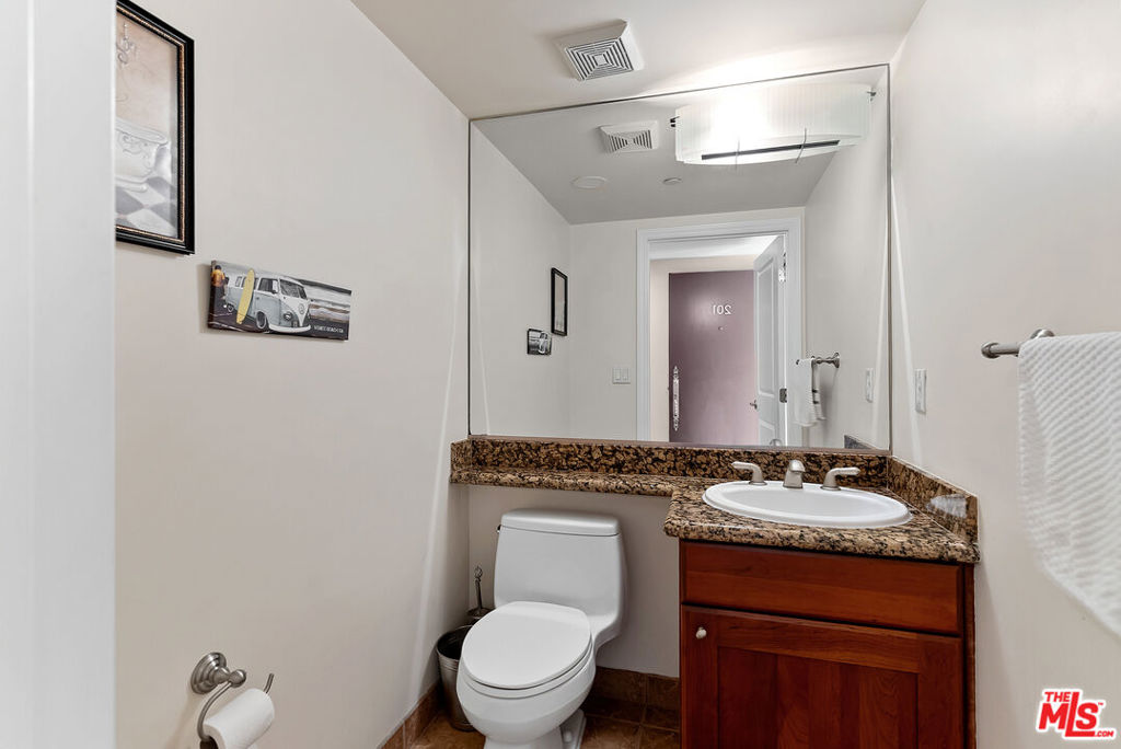 1246 Armacost Avenue 201