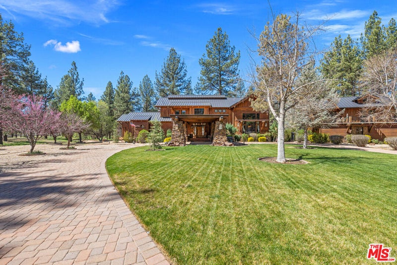 35849 Butterfly Peak Road