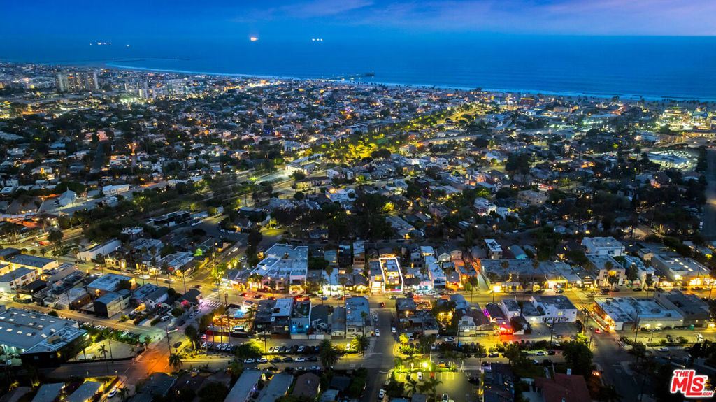 1430 Abbot Kinney Boulevard