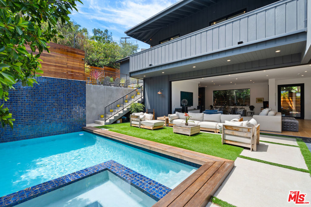 Properties 1 1919 Pinehurst Road