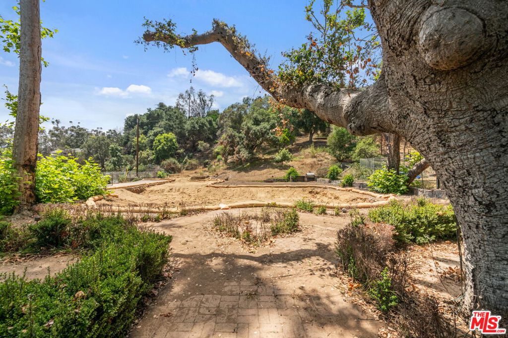 919 Rivas Canyon Road