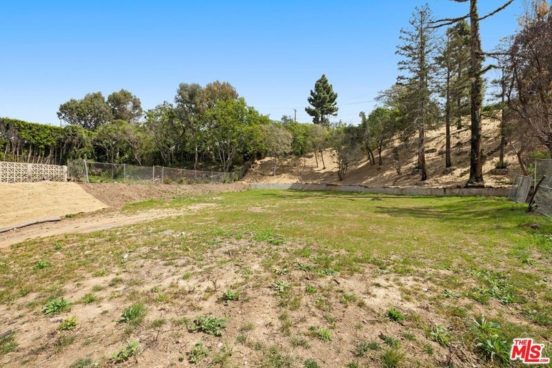 1018 Maroney Lane
