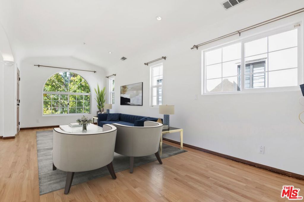 1710 Santa Paula Place
