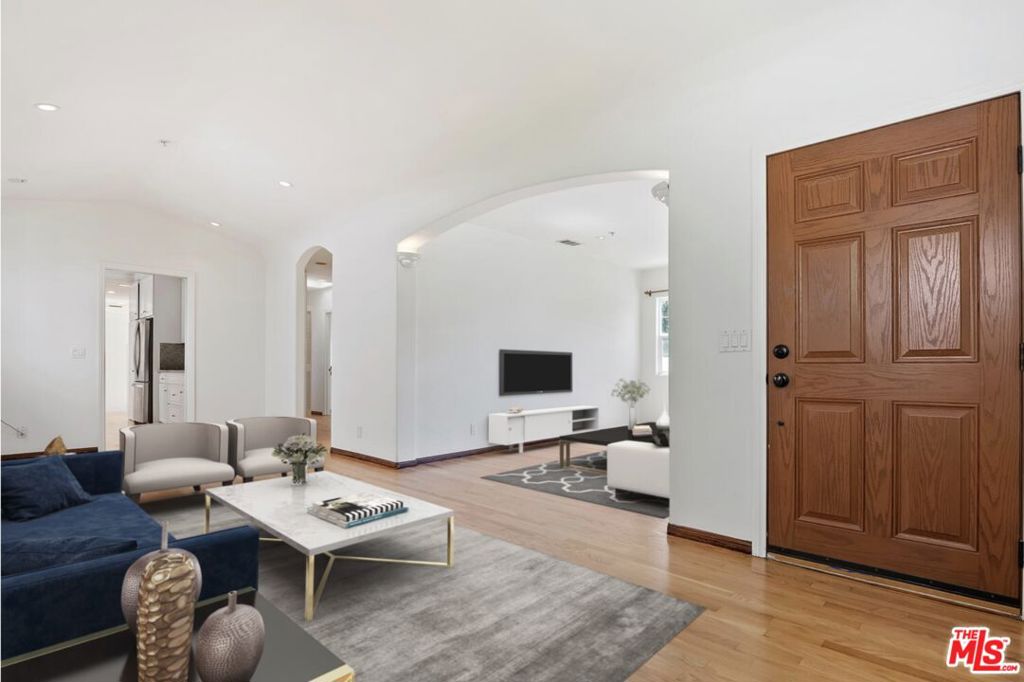 1710 Santa Paula Place