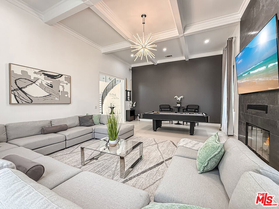5474 Amber Circle