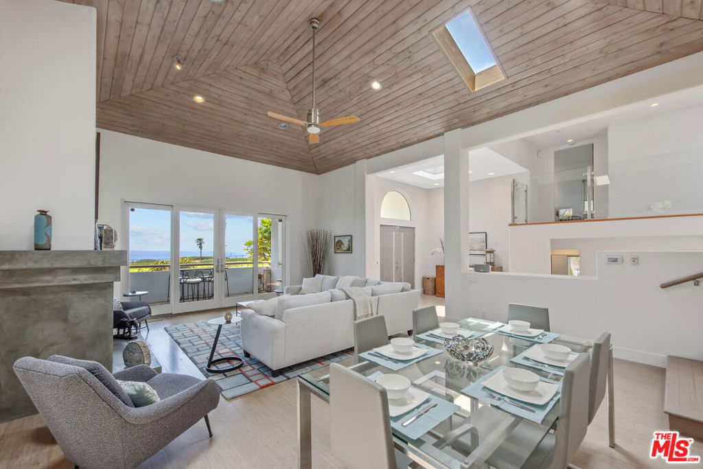 1312 Shoreline Drive