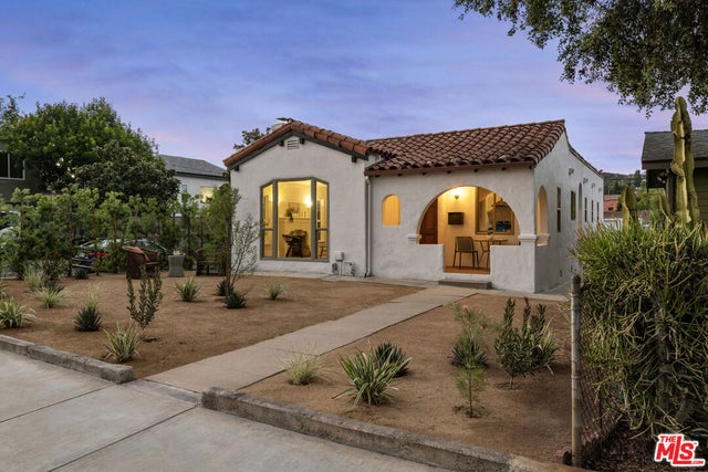 5001 Buchanan Street, Los Angeles