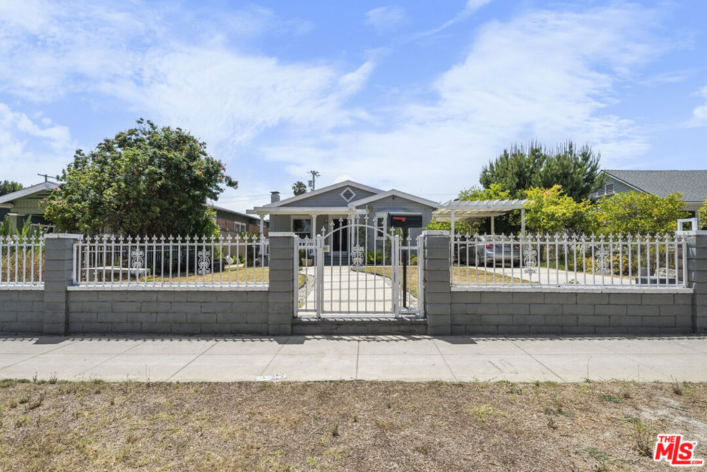 151 N Harvard Boulevard