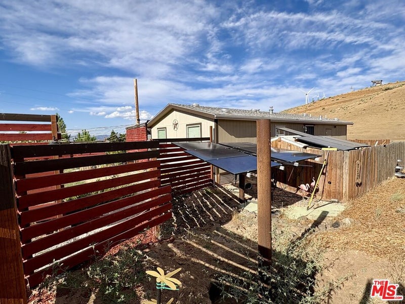 17111 Tehachapi Willow Springs
