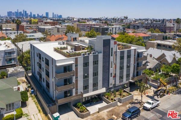 820 S WILTON PL UNIT 306, LOS ANGELES, CA 90005 - Image 0ad9c8e1cf41f1d710a7bd79ce2c6c8a/2777498812
