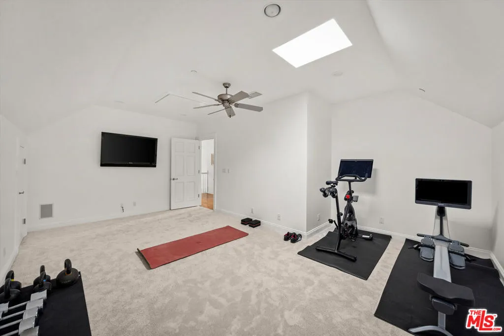 Somis, California 93066, United States, 4 Bedrooms Bedrooms, ,4 BathroomsBathrooms,Residential,Active,216723