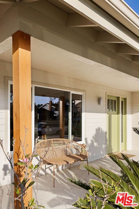 5116 Lindblade Drive