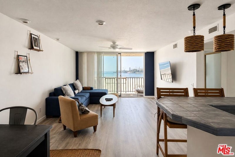 1140 E Ocean Boulevard 235