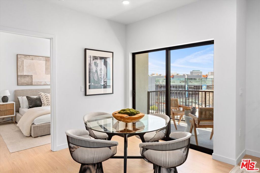 904 S New Hampshire Avenue 406