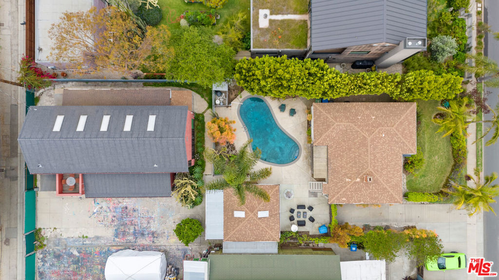 Properties 4 1239 Palms Boulevard