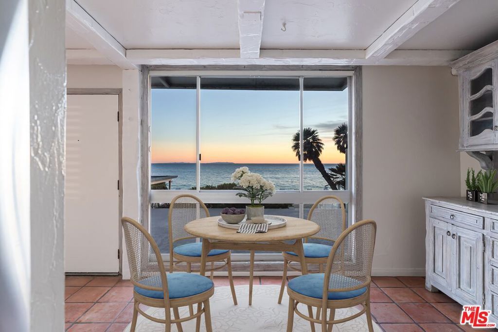 22548 Pacific Coast Highway 101