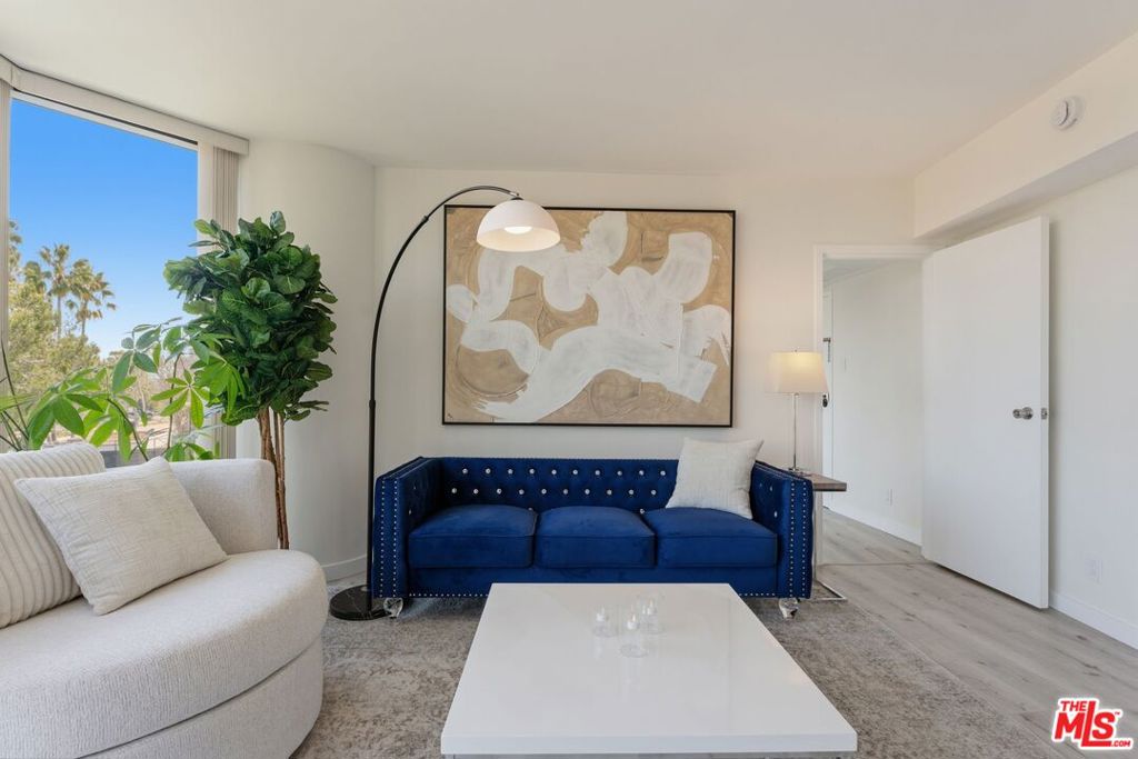 4316 Marina City Dr 310G