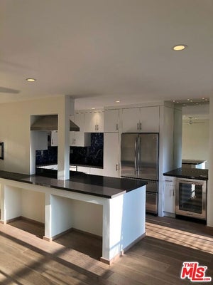 2721 2ND ST APT 214, SANTA MONICA, CA 90405 - Image 0bdebbf91fc0b754ce3b3055b49e1b36/3947255281