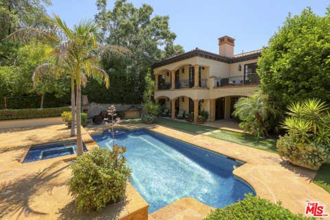 Photo of 4718 White Oak Avenue, Encino, CA 91316 (MLS # 26845049)