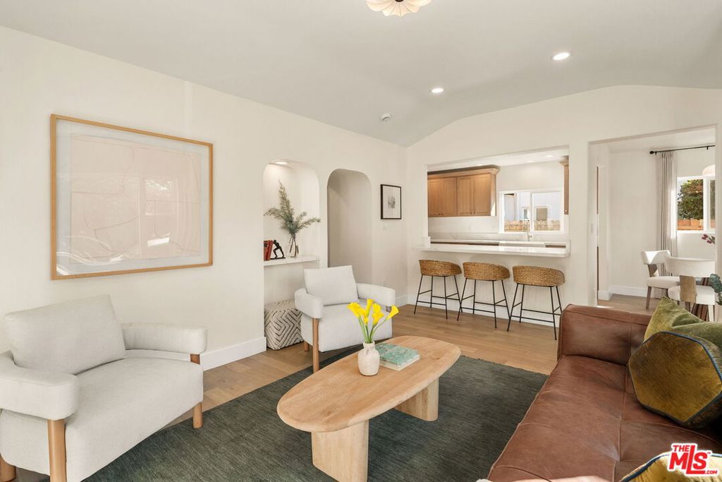 4045 Brunswick Avenue