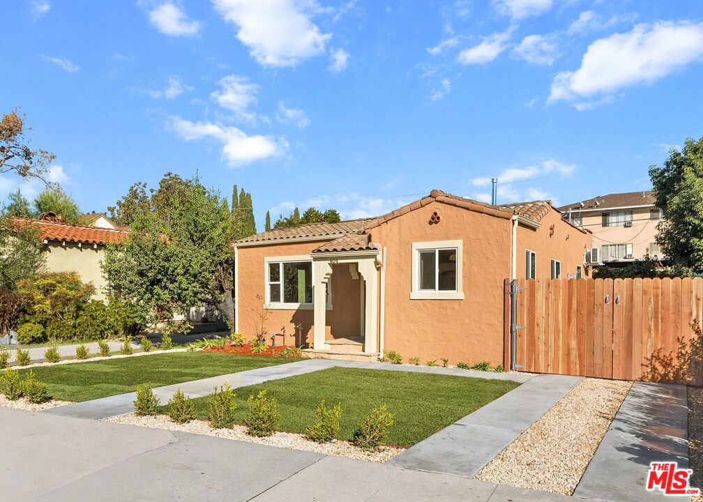 4045 Brunswick Avenue