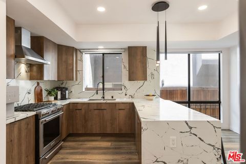 1210 N Kings Road 101 West Hollywood CA 90069