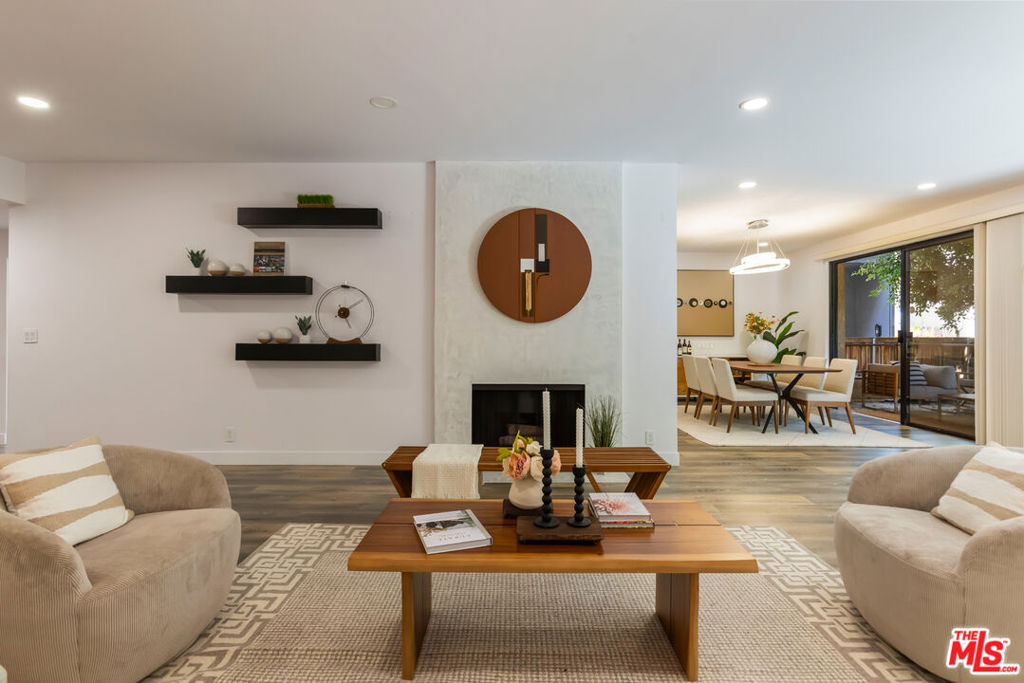 1210 N Kings Road 101