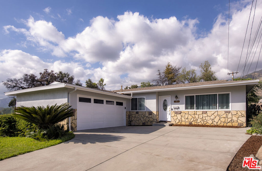 199 E Altadena Drive