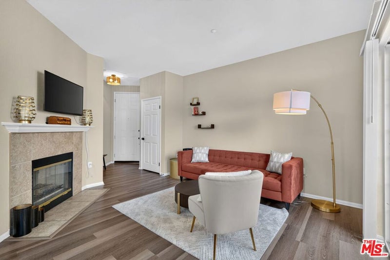 4600 Don Lorenzo Drive 4