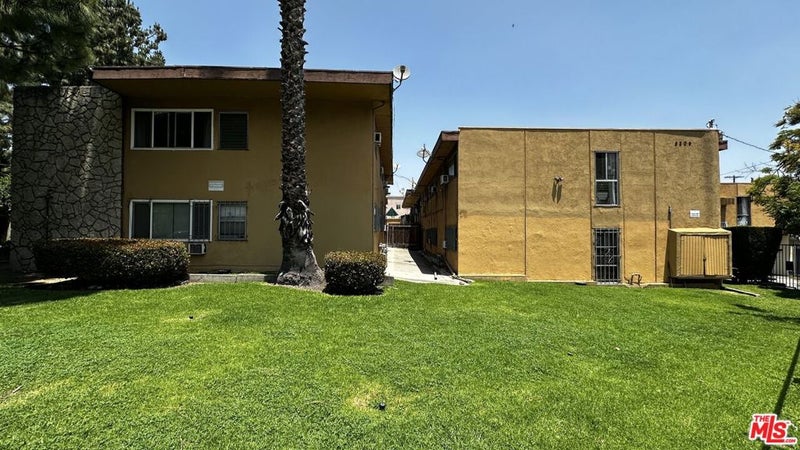 281 S Avenue 52